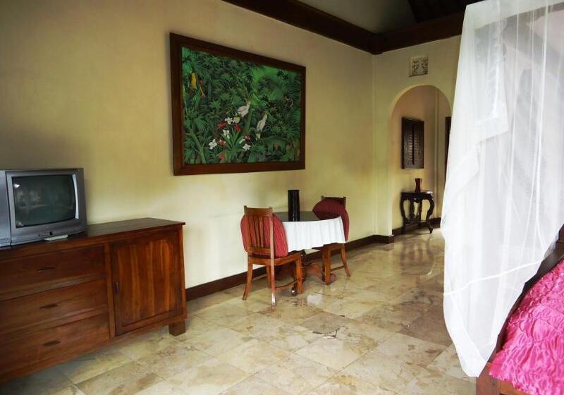 Pande Permai Bungalows