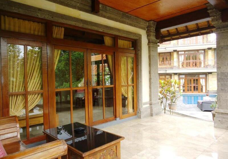 Pande Permai Bungalows