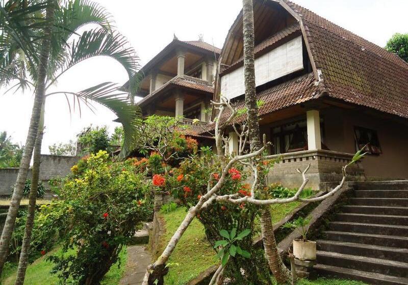 Pande Permai Bungalows