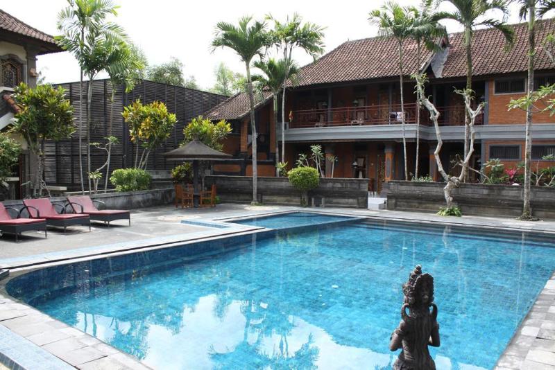 Pande Permai Bungalows