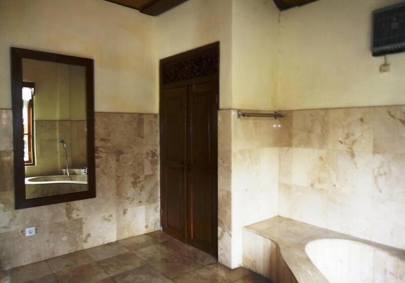 Pande Permai Bungalows