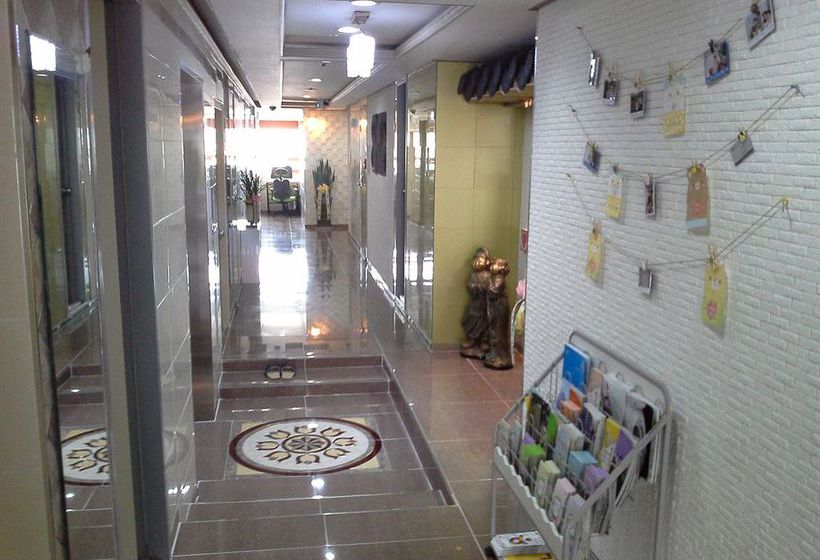 Pensão Feliz Guesthouse