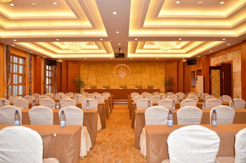 דירת נופש Golden Peacock Resort