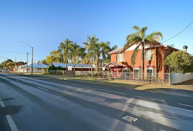 The Major Mitchell Motel