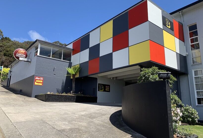 The Menai Hotel Motel