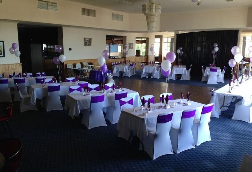 The Menai Hotel Motel