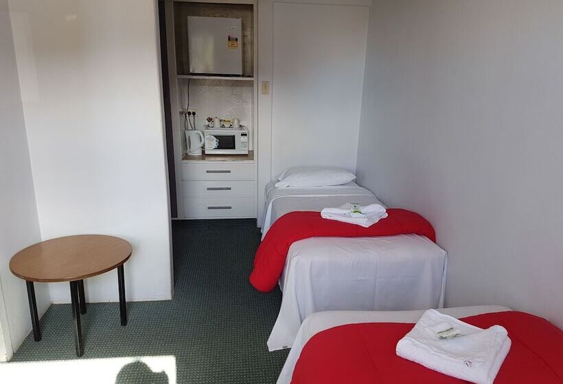 The Menai Hotel Motel