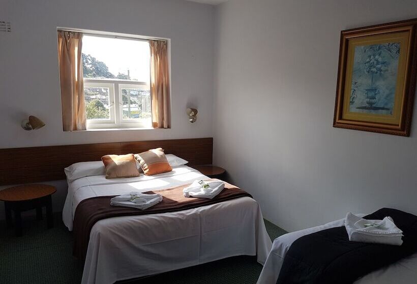 The Menai Hotel Motel