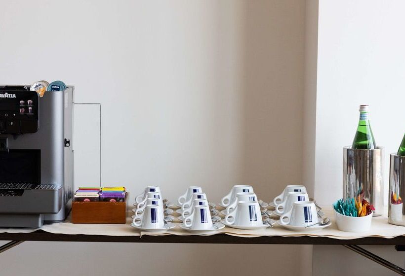 Unahotels San Vitale Bologna