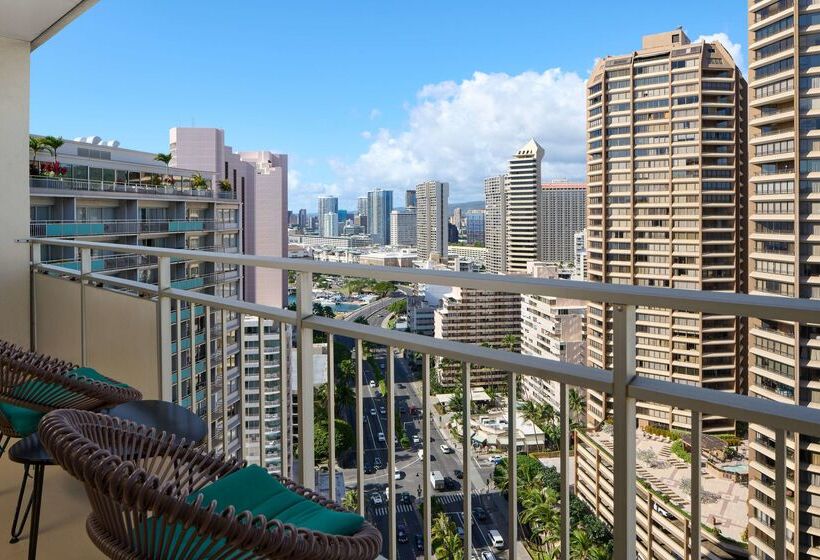 Waikiki Marina Resort At The Ilikai