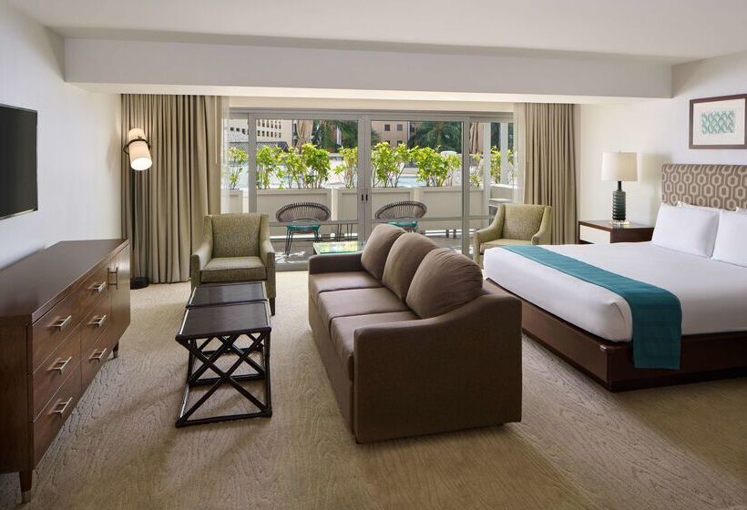 Waikiki Marina Resort At The Ilikai