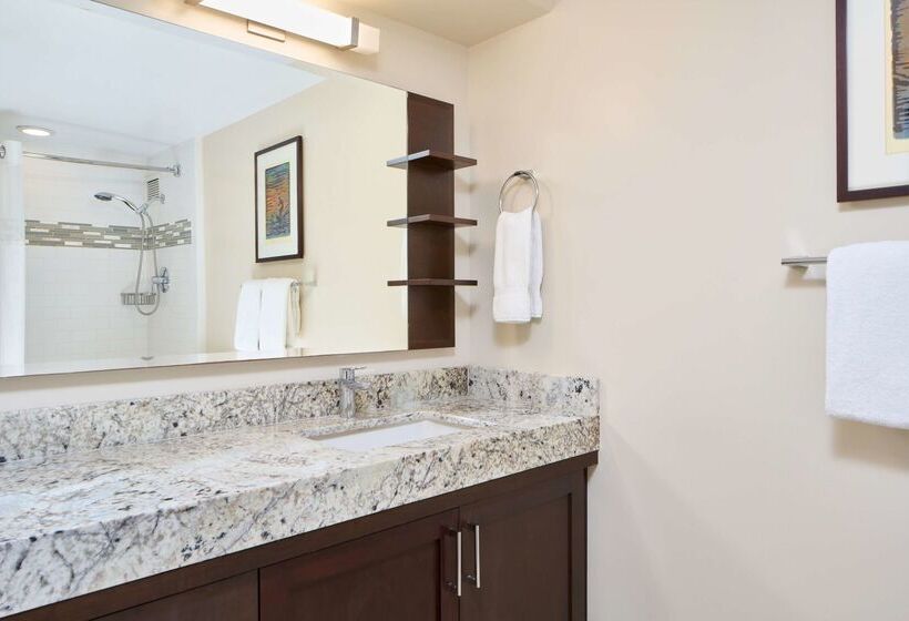 Waikiki Marina Resort At The Ilikai