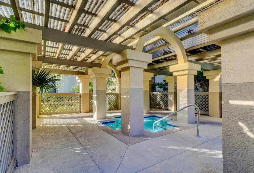 호텔 Colonnade Club 180