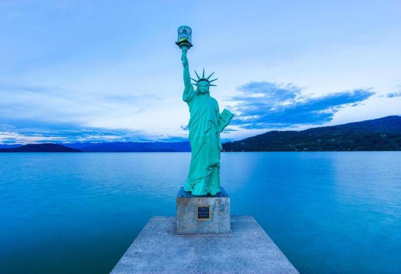 فندق Driftwood Waterfront Gem