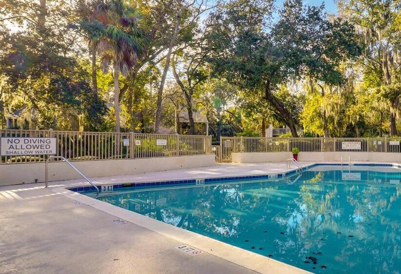 Отель Shipmaster 1805