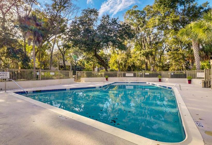 Отель Shipmaster 1805