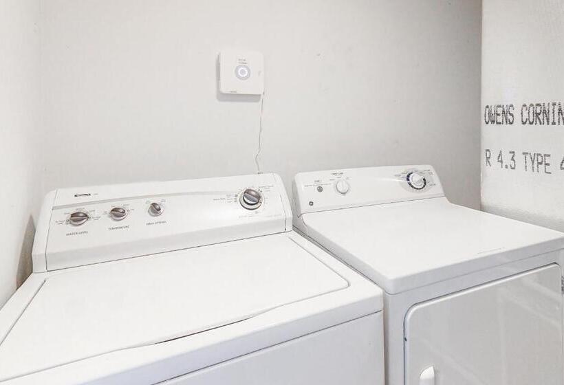 Отель Shipmaster 1805