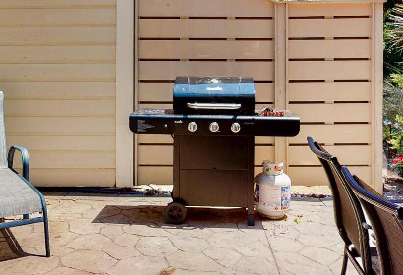 Отель Shipmaster 1805