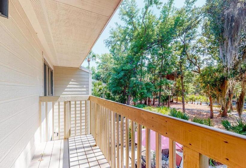 Отель Shipmaster 1805