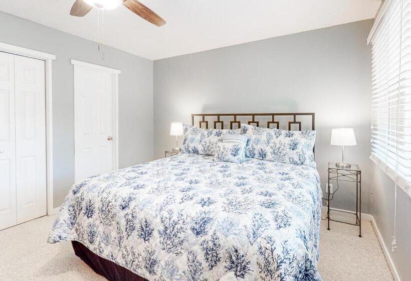 Отель Shipmaster 1805