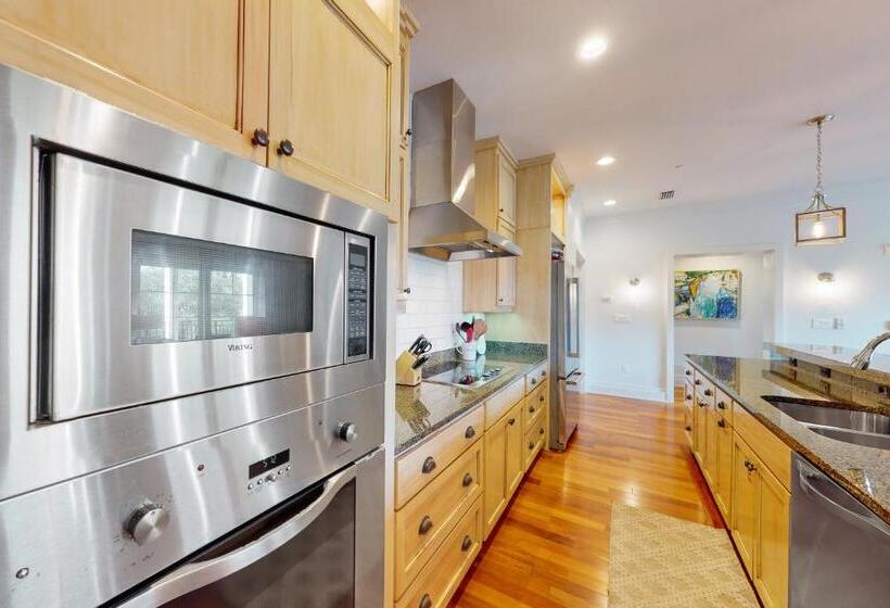 فندق Waterhouse 202