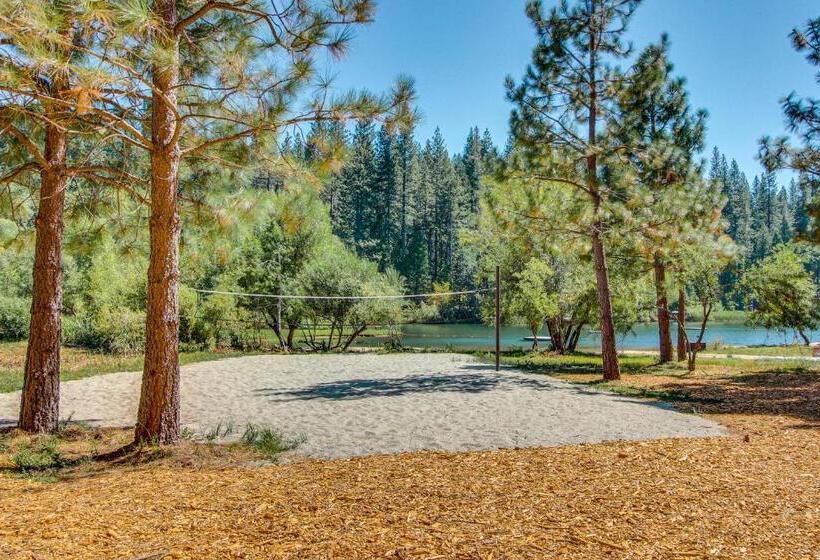 ホテル Wine & Woods Retreat