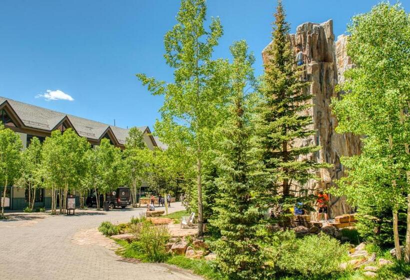 호텔 Copper Springs Lodge 430