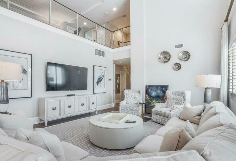 호텔 Naples Square Paradise