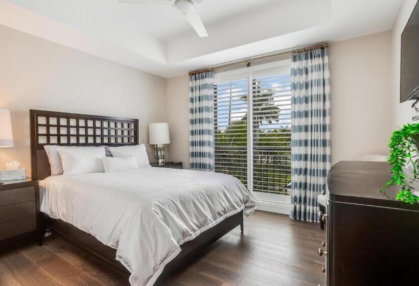 호텔 Naples Square Paradise