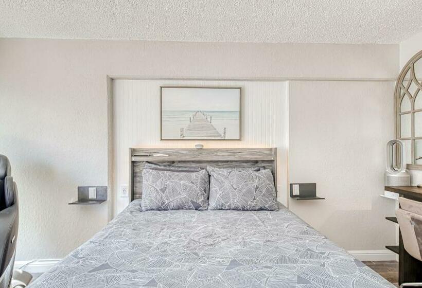 בית מלון כפרי Seashore 93