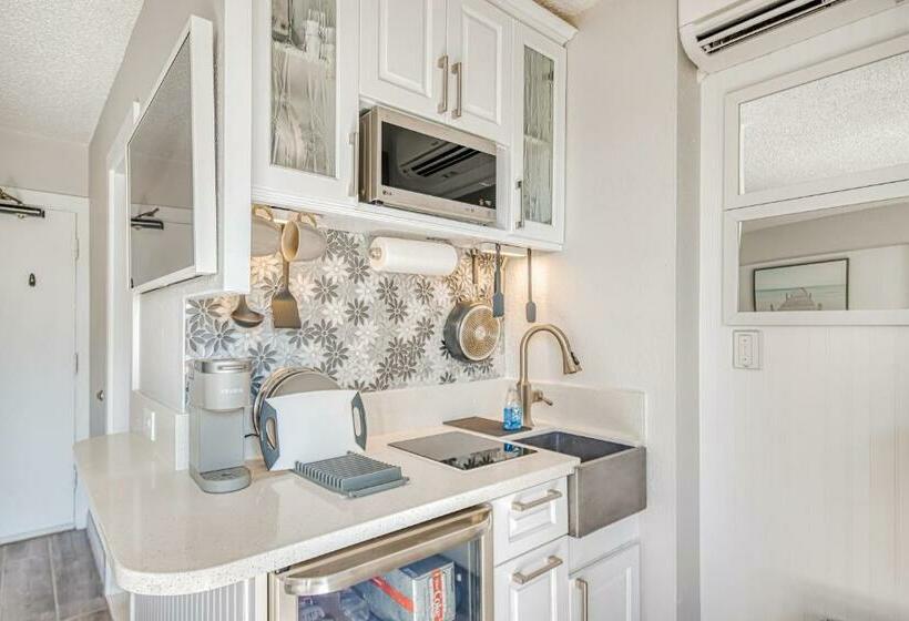 בית מלון כפרי Seashore 93