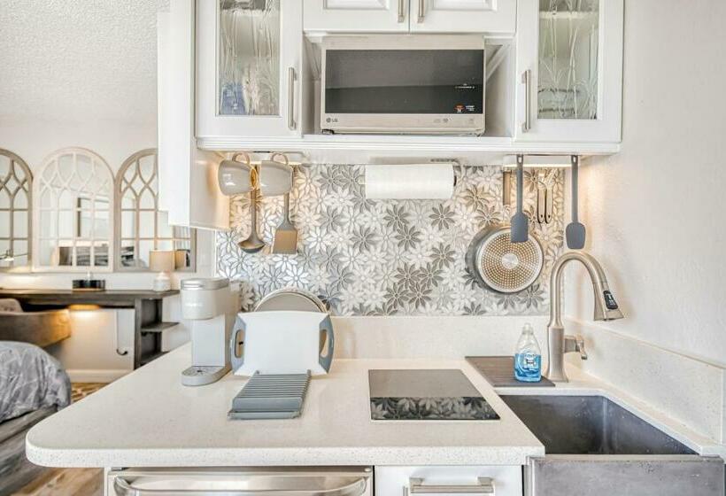 בית מלון כפרי Seashore 93