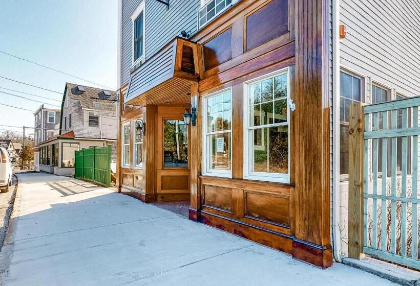 فندق The Colonels Suites