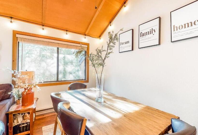 Отель The Sleepy Hollow