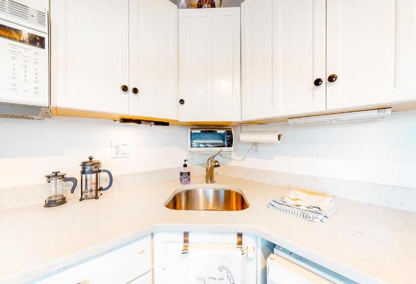 ホテル A Room With A View