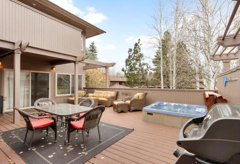 فندق Broken Top Condo