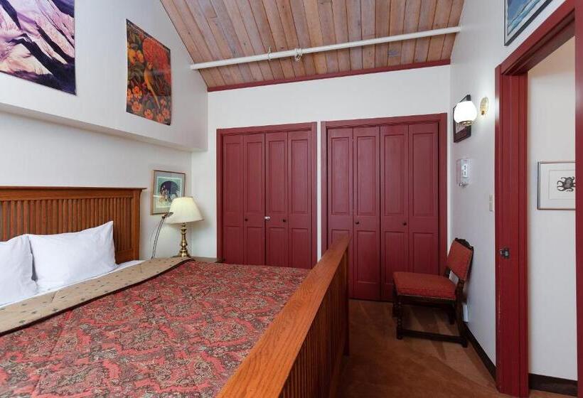 فندق East Condo #208