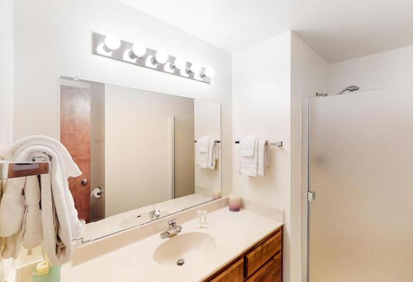 فندق Rainbow Rock 303