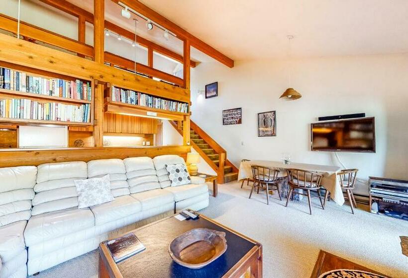 فندق 3223 Thimbleberry