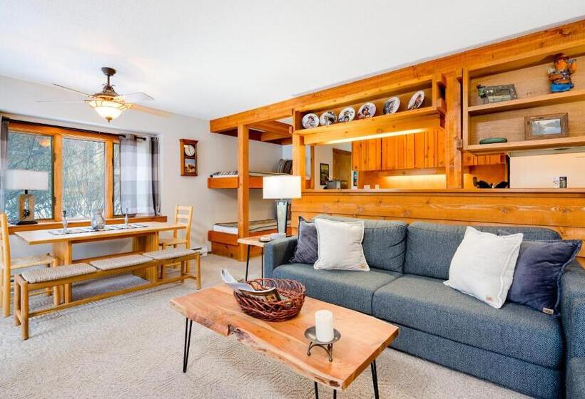 فندق 3622 Winterberry