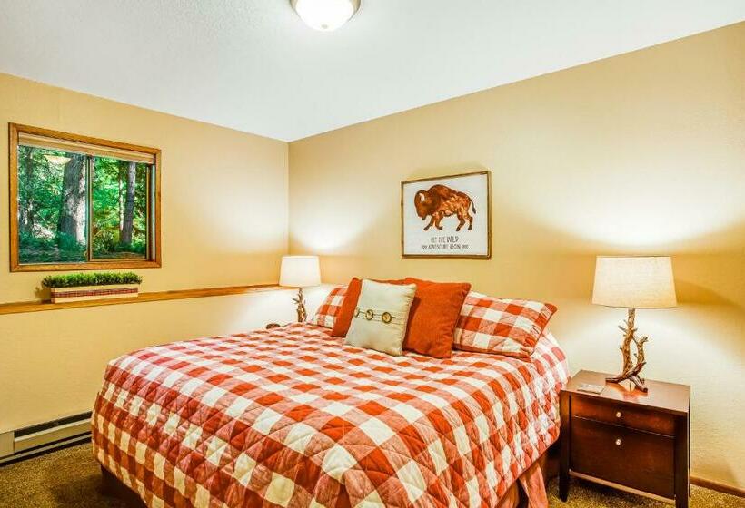 فندق 86 Pole Bridge Condominium