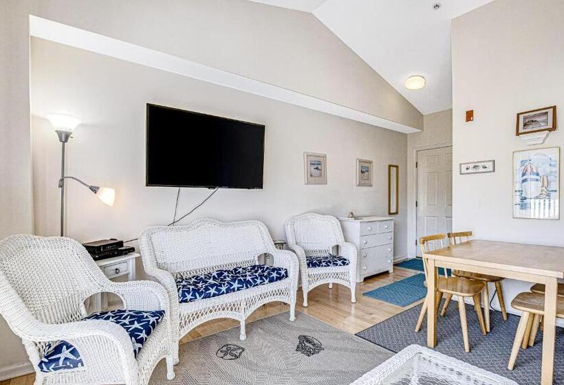 בית מלון כפרי Bethany Beach Inn   202 Bethany Beach Inn