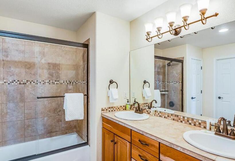 فندق Little Pine Cottage