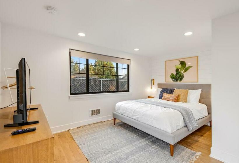 호텔 Scandinavian Guest House