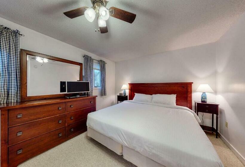 فندق 27 Partridge Woods