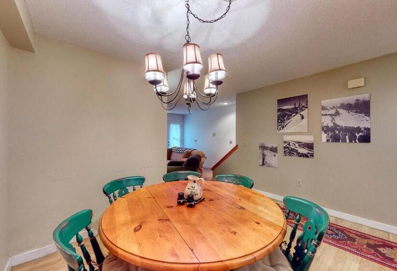 فندق 27 Partridge Woods