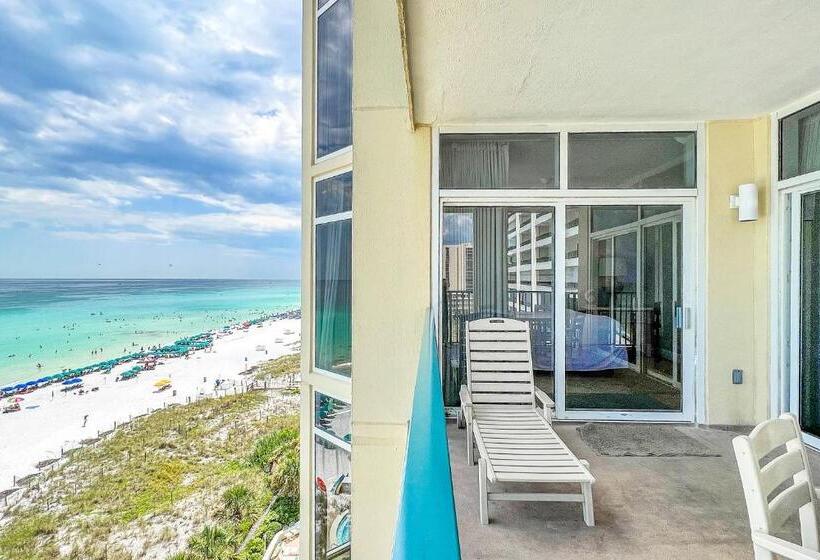 Отель Jade East Towers 720