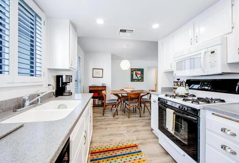 هتل Mountain View Modern Condo Permit# 4340