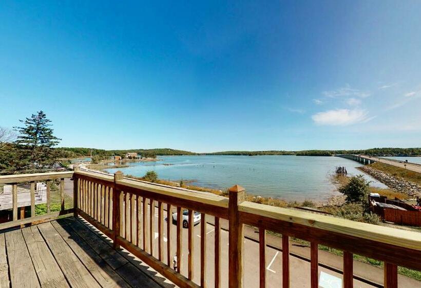 فندق Sunrise On The Sheepscot