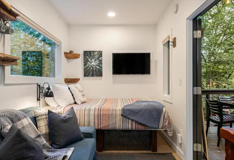 酒店 The Container At Camp Toccoa